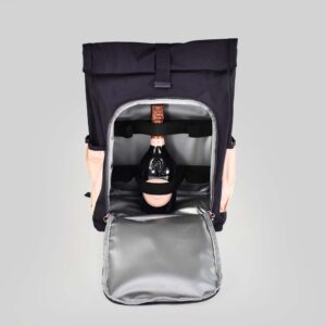 navy blue picnic bag with pink side pocket and pink adjustable buckles with thermal fabrics for bags